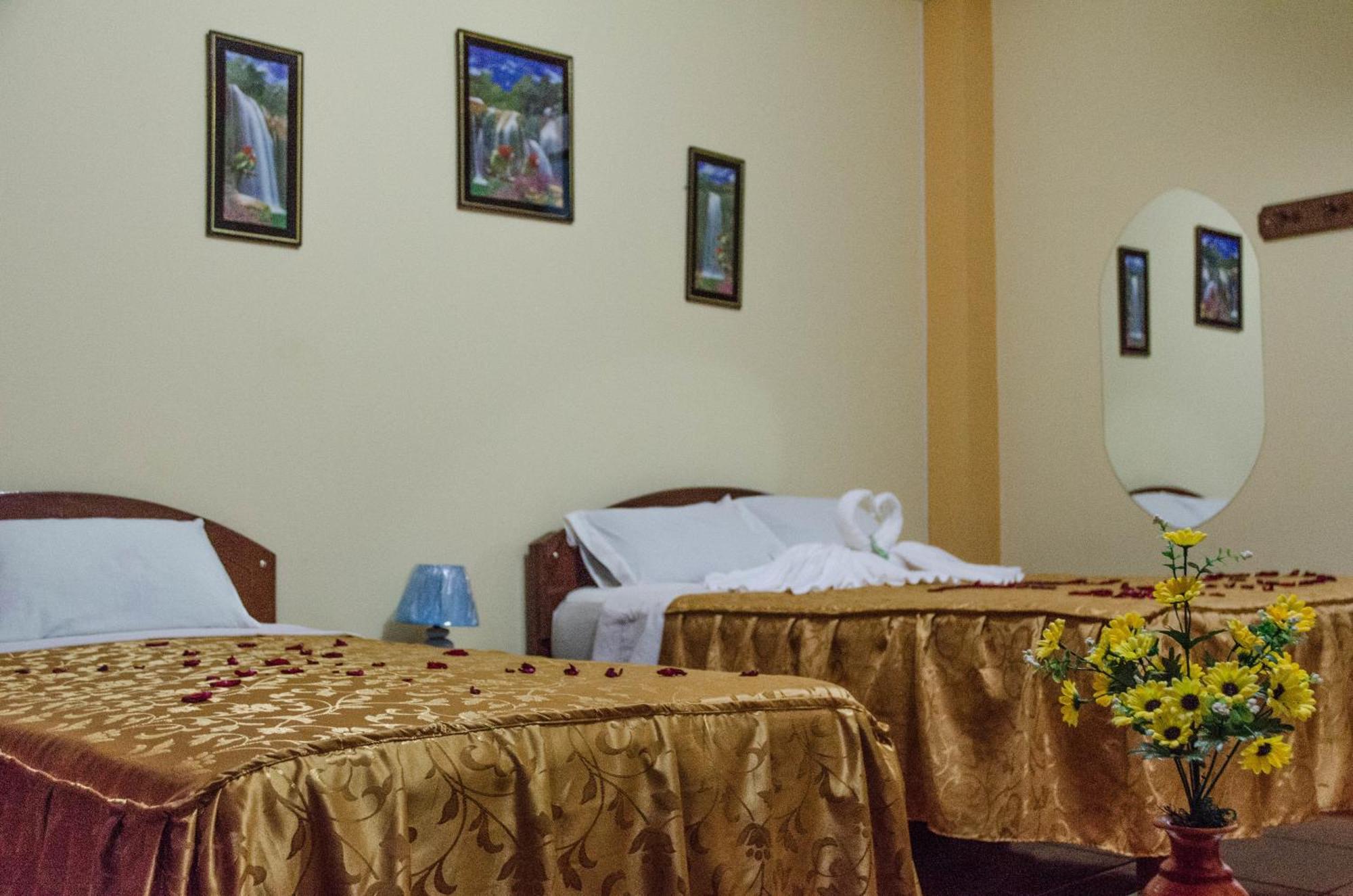 La Torre Inn ปูแอร์โต มัลโดนาโด ห้อง รูปภาพ