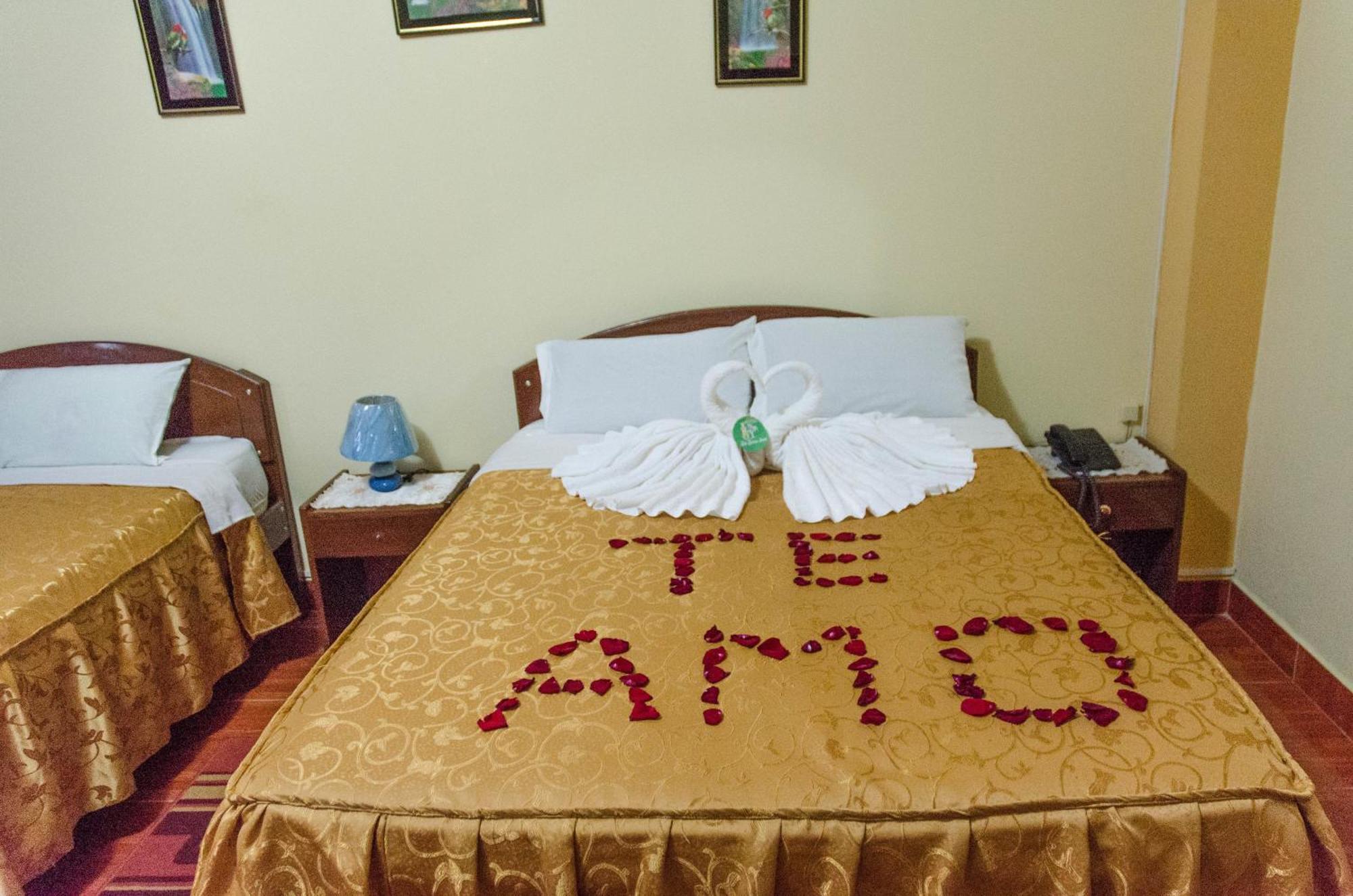 La Torre Inn ปูแอร์โต มัลโดนาโด ห้อง รูปภาพ