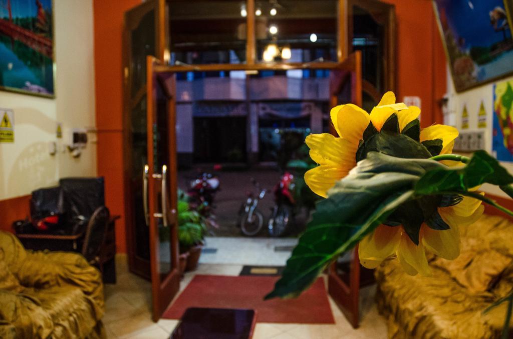 La Torre Inn ปูแอร์โต มัลโดนาโด ภายนอก รูปภาพ