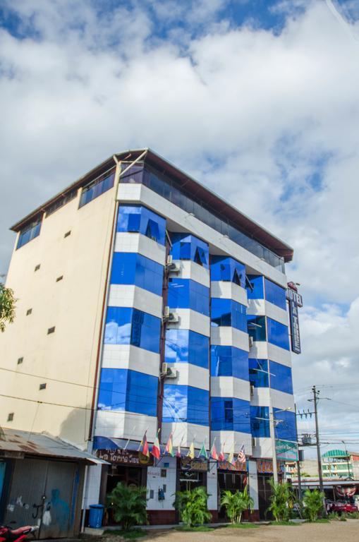 La Torre Inn ปูแอร์โต มัลโดนาโด ภายนอก รูปภาพ
