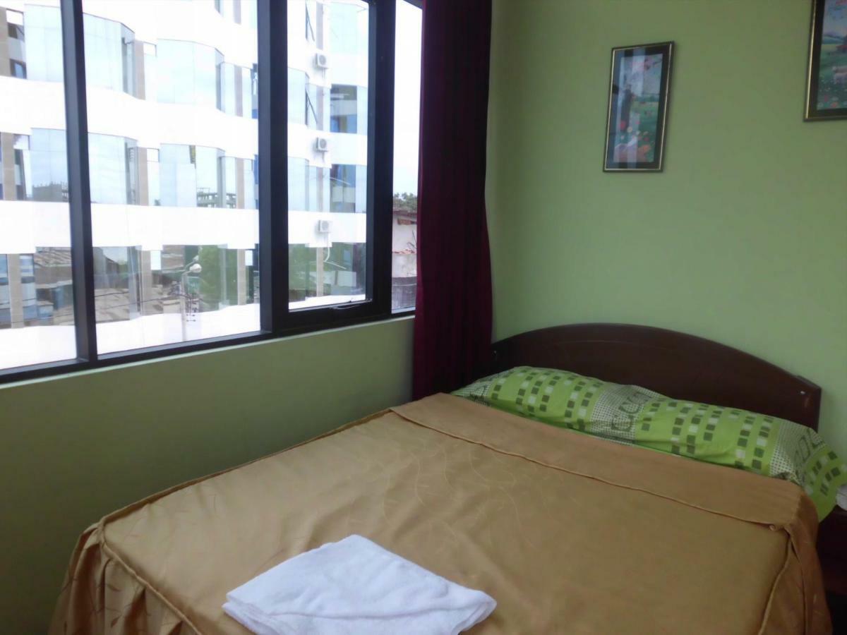 La Torre Inn ปูแอร์โต มัลโดนาโด ภายนอก รูปภาพ